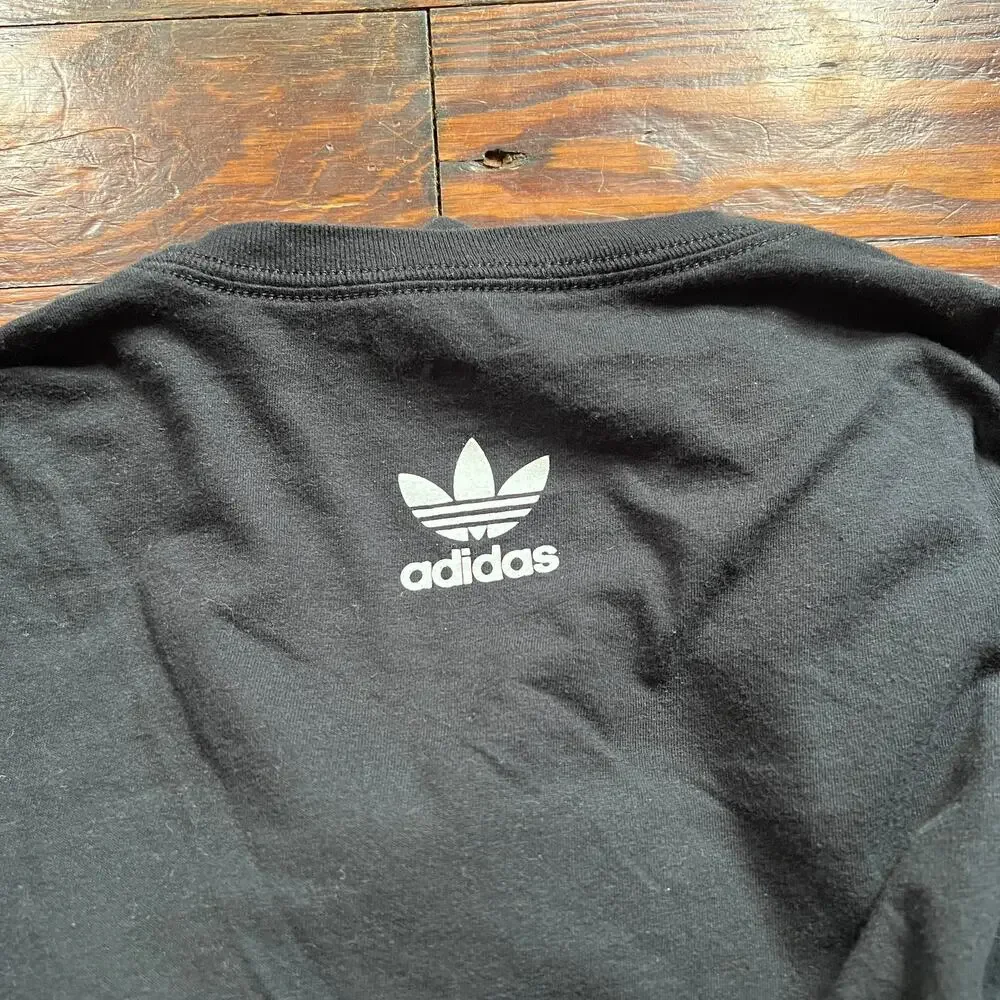Adidas L Streetwear Graphic T Shirt Black Regular